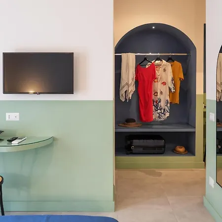 Colors&suites アパート ソレント