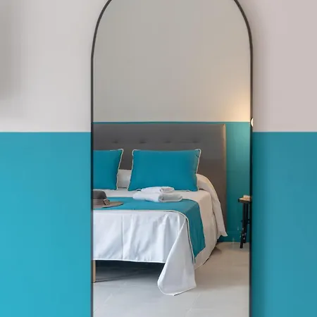 アパート Colors&suites *