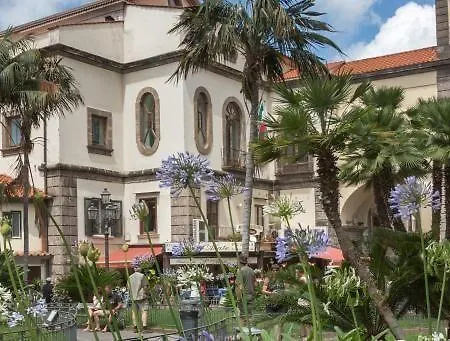 Colors&suites アパート