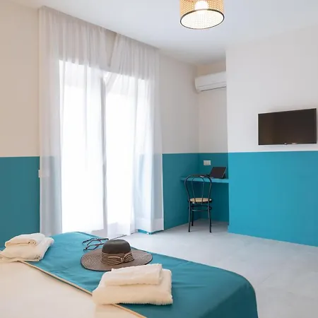 דירה Colors&suites סורנטו