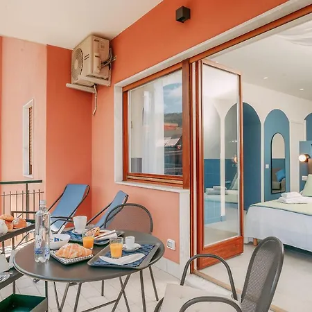 Colors&suites סורנטו