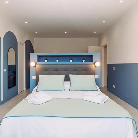 דירה Colors&suites סורנטו