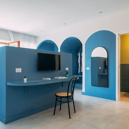 דירה Colors&suites