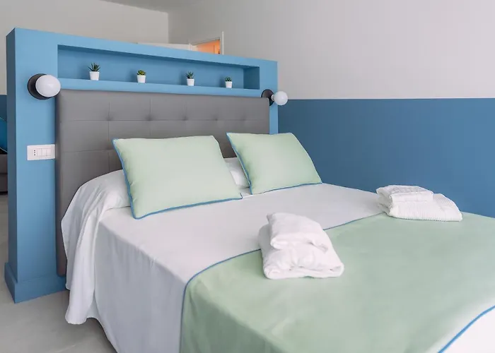 דירה Colors&suites סורנטו