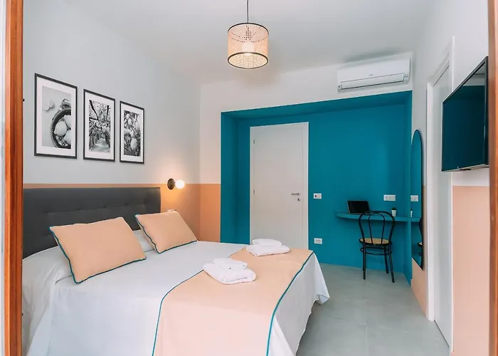 Colors&suites * Sorrento